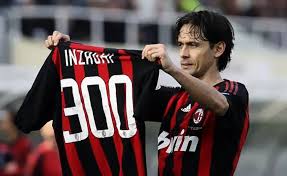 #filippo inzaghi #pippo inzaghi #ac milan #ac milan glorie #liverpool legends #kind regards from everyone's favorite superhero #he heard paolo's knees were bad and said f*ck you! Super Pippo Inzaghi