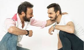 Sadri alışık ve çolpan i̇lhan'ın oğlu olan oyuncu günümüze kadar birçok televizyon dizisinde rol aldı. Kerem Alisik In Ayni Dizide Rol Alan Oglu Sadri Alisik Ile Abi Kardes Halleri
