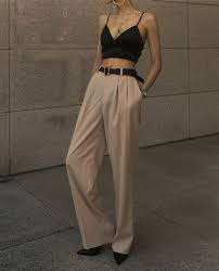 With this casual outfit, it will give a more relaxed look to your appearance and will be very comfortable to wear for summer. Pin On 2020 Style Inspo