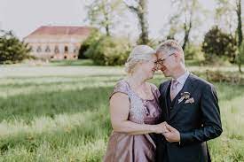 Die 10 schonsten gluckwunsche zur hochzeit. Heiraten Nach 30 Jahren Beziehung So Schon Kann Sie Sein