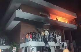 Bangladesh protesters vandalise Sheikh Mujibur Rahman's residence in Dhaka before setting it on fire | Indiablooms - First Portal on Digital News Management