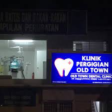Es gibt mehrere gesundheitsanlagen, die möglicherweise dazu beitragen, einzigartige wellnessaspekte wie. Klinik Pergigian Old Town General Dentist In Petaling Jaya Selangor Malaysia