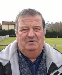 🕊️🖤 Fervent supporter des Loups, Pierre ESTRIPEAU participait à toutes  les manifestations organisées par les "rouge et bleu". Il nous a quittés à  l'âge de 76 ans. Le club adresse ses plus