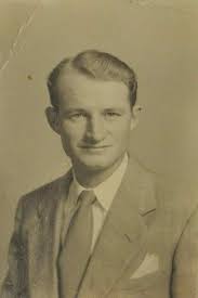 My dad Robert m. Melvin .. Station here after the end of WW2 ..picture of  him 30 some year later at the same place