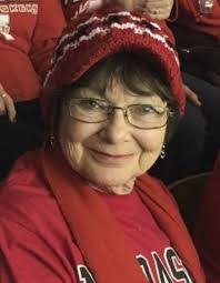 Taylor Pollard's Instagram, Twitter & Facebook