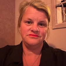 Not lived here long and don't really have take aways but tonight I'm  celebrating so what are the best take aways in immingham? If it's good good  I will even travel to