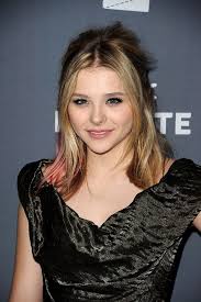 Beauty At Every Age Learn How To Always Look Flawless Celebrity Makeup Inspiration Hair Streaks Beauty