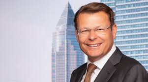 Heinz hermann thiele is managing director at stella vermögensverwaltungs gmbh. Cfo News Universal Investment Lufthansa Abb Deutschland Finance Magazin