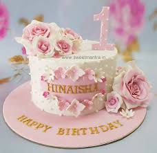 Flowers with cakes combo is the best choice to gift on a special day like anniversary or birthday. Flowers Theme Cake For Little Girl S 1st Birthday By Sweet Mantra Customized 3d Cakes Designer Wedding Engagement Themed Cakes Birthday Cake Kids Girl Cakes