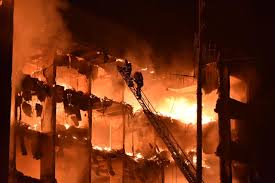 Um incêndio é uma ocorrência de fogo não controlado, que pode ser extremamente perigosa para os seres vivos e as estruturas. Equipes De Resgate Buscam Dois Bombeiros Desaparecidos Apos Incendio No Rio Grande Do Sul Jornal De Brasilia