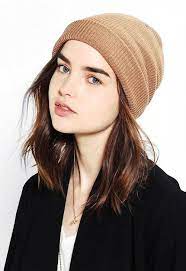 7 Hairstyles For Hats That Will Look Perfect Under Your Fashion Beret Beanie Hairstyles Hat Hairstyles Urban Hairstyles