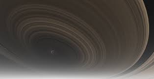 Artist's conception of the extrasolar ring system circling the young giant planet or brown dwarf j1407b. Datei J1407b Seen From Its Exomoon Png Wikipedia