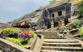 Kanheri Caves and The Golden Pagoda ...