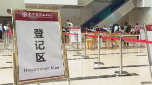 香港購入了哪幾種疫苗？ 即睇保護率及副作用 3款疫苗技術之分別 誰人不適合接種？ 免費接種計劃 bowtie 保險提供保障嗎？ å¹¿å·žå¯åŠ¨å¤–ç±äººå£«ç–«è‹—æŽ¥ç§