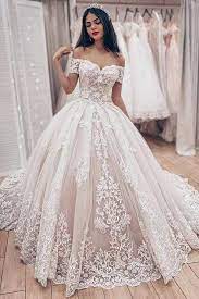 Ball Gown Off The Shoulder With Lace Appliques Gorgeous Wedding Dress Lace Ball Gowns Top Wedding Dresses Wedding Dress Trends
