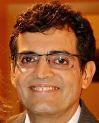 Hoje marca o aniversário de morte de Buza Ferraz, um talento inesquecível  da TV, do teatro e do cinema brasileiro. Atualmente, ele pode ser visto na  reprise de História de Amor, onde