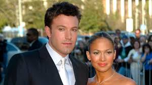 Jennifer lopez once again proves 50 is fabulous with her latest instagram photos. Jennifer Lopez Likes Ben Affleck Fan Account Photo On Instagram Stylecaster