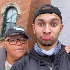 Matthew Leathers's Instagram, Twitter & Facebook