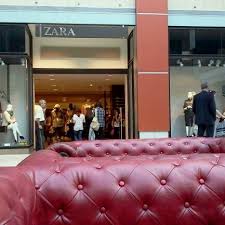 Gravity park is worth visiting after tasty meals at this restaurant. Zara City Park Mall