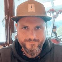 10 "Ben Faist" profiles