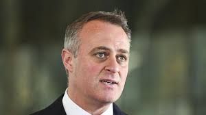 Tim Wilson urges Liberals to seize election defeat 'gift'