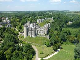 Castelo de windsor in infopédia em linha. A Construcao Do Castelo De Arundel Que E Um Dos Mais Belos E Conservados Da Idade Media Em Toda Gra Bretanha Castelos Na Inglaterra Castelo De Windsor Castelo