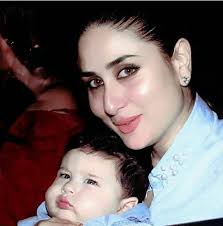 Pin By Kashish Syeda On Kareena Kapoor Ravishing Woman Kareena Kapoor Baby Pics Kareena Kapoor Baby Bollywood Celebrities