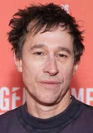 Le dos rouge (2014) pełna obsada