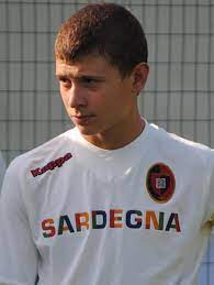 Diversi sono i tattoo che nicolò presenta sul suo corpo. Nicolo Barella Nella Squadra Attuale Statistiche Eta Altezza Peso E Gol Realizzati