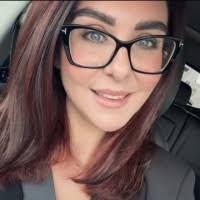 Charlotte Elliott's Instagram, Twitter & Facebook