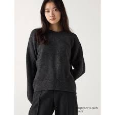 Uniqlo Uniqlo Washable Soft Knit Crew Neck Long-Sleeve Sweater 14.90