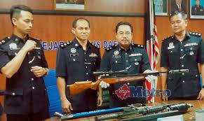 Senapan uklik jenis ini menggunakan hammer untuk memukul pentil agar udara senapan angin sharp innova. Tempah Senapang Angin Di Fb