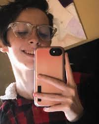 Sierra Wolf (@yikes.sierrawolf) • Instagram photos and videos