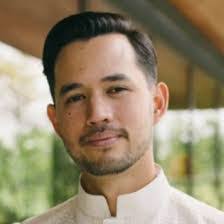 Erwin Lorenzo's Instagram, Twitter & Facebook