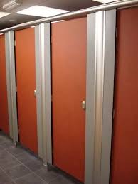 Bathroom partitions (or bathroom stalls) are enclosures that provide privacy to occupants of public restrooms. Why Do Public Bathroom Stall Doors Have Gaps On Both Sides Quora