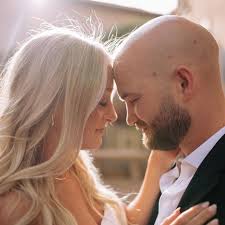 Alyssa Renner's Instagram, Twitter & Facebook