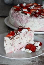 Erdbeer Grillage Kuchen Und Torten Rezepte Einfacher Nachtisch Kuchen Und Torten
