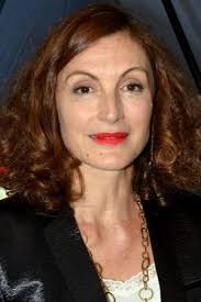 Our Happy Lives (Nos vies heureuses) (1999)