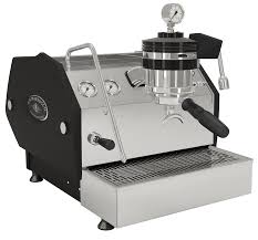 Equipped with a cpu board and designed for superior temperature control, the gb5 combines gracious lines and harmonious curves with powerful technological advancements, in line. La Marzocco Gs3 Manual Paddle La Marzocco Home