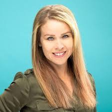 Emily Loewenthal's Instagram, Twitter & Facebook