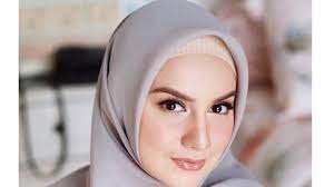 We did not find results for: Mantap Berhijab Ini 6 Potret Penampilan Terbaru Irish Bella Hot Liputan6 Com
