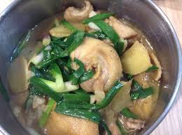 Mums love their nutritious food such as the sayur bayam, grilled fish with spices to even lactation cookies. Halal Confinement Food Delivery Malaysia Authentic Halal Nyonya Confinement Food