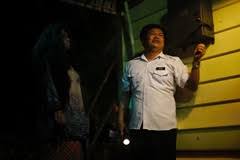 Enter encik solihin, who tries to help by shooing her ghost away from the village. Hantu Kak Limah Movie Release Showtimes Trailer Cinema Online