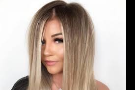 A quick blast dry with a paddle this long straight hair is great for just about all women who like beautiful hair color. 18 Greatest Long Hairstyles For Women With Long Hair In 2021