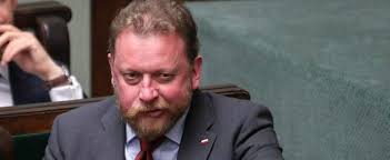 Minister (który 18 sierpnia poinformował o swej dymisji) twierdzi, że ma trochę ziemi i kredyt na 519 tys. Wiemy Jak Mieszka Lukasz Szumowski Zdjecia Pieknej Okolicy Robia Wrazenie Pikio