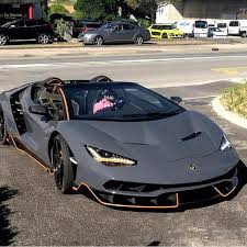 Lamborghinis Are My Favourite Pagani Lamborghini Ferrari Porsche Cars Bmw Supercars Mclaren Bugatti Rollsroy Carros De Luxo Carros Carros De Sonho