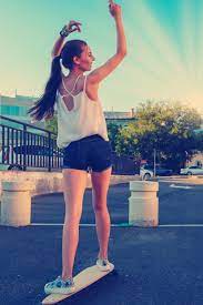 Girl short hair short curly hair short hair cuts thin hair high ponytail hairstyles 90s hairstyles hairstyle short halloween hairstyles 90s haircuts. Hairstyles For Skaters Chic But Easy Ways To Look Great