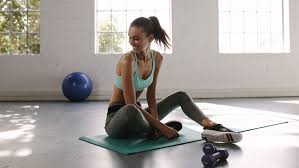 Um sinnvoll zuhause trainieren zu können, musst du auch die richtigen übungen machen! Die 10 Besten Ganzkorper Ubungen Women S Health