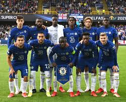 La première édition a lieu en 1973 et opposait à l'origine le vainqueur de la coupe des clubs champions européens (appelée « ligue des champions » à partir de 1992) et celui de la coupe d'europe des vainqueurs de coupe. Mp6l5rjuahyqum