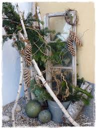 Winterdekoration Mit Altem Fenster Wohn Und Garten Foto Altem Window Foto G Urlaubsguru Fall Decor Diy Winter Decor Xmas Deco